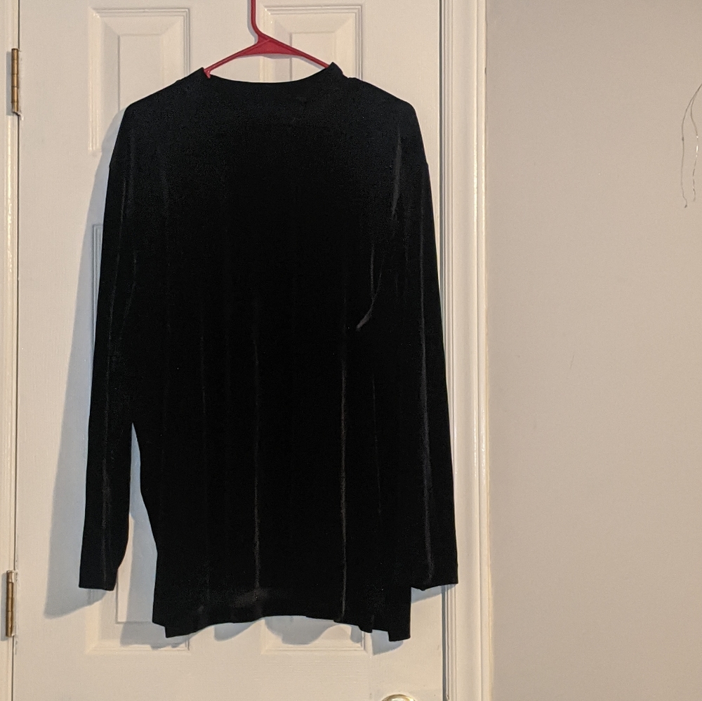 Stretchy black velvet mock turtleneck top